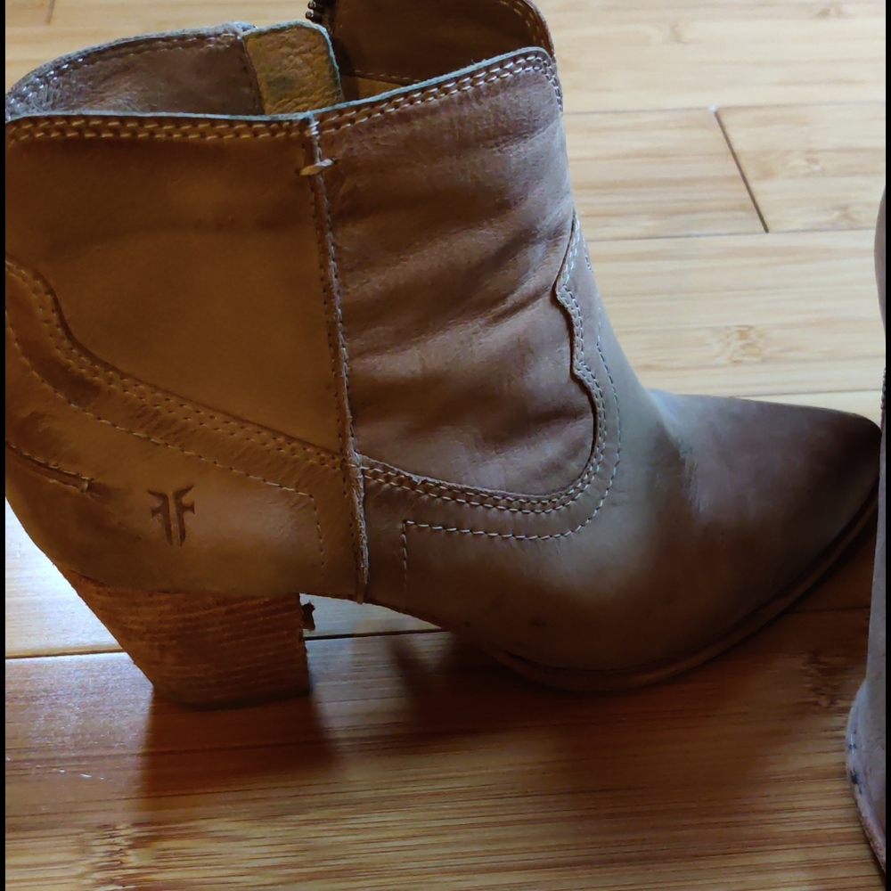 Frye boots - Picture 2 of 9